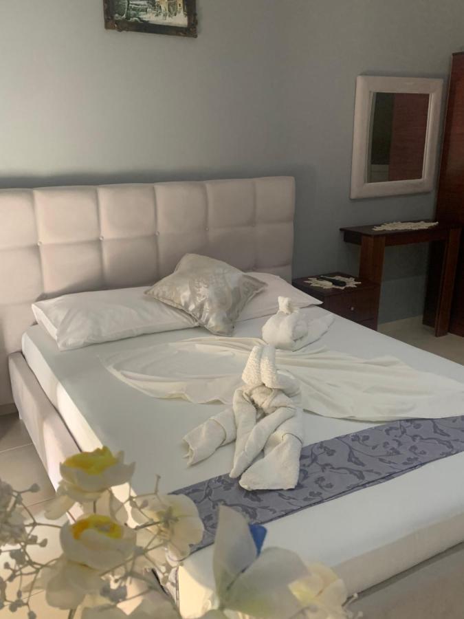 Hotel Soan Саранде Екстериор снимка