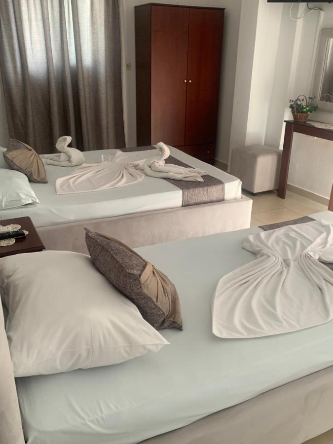 Hotel Soan Саранде Екстериор снимка