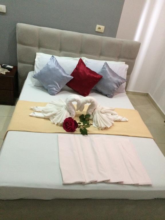 Hotel Soan Саранде Екстериор снимка