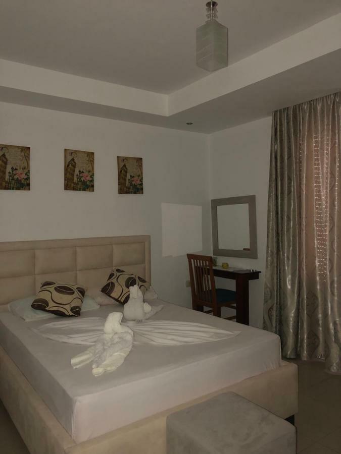 Hotel Soan Саранде Екстериор снимка